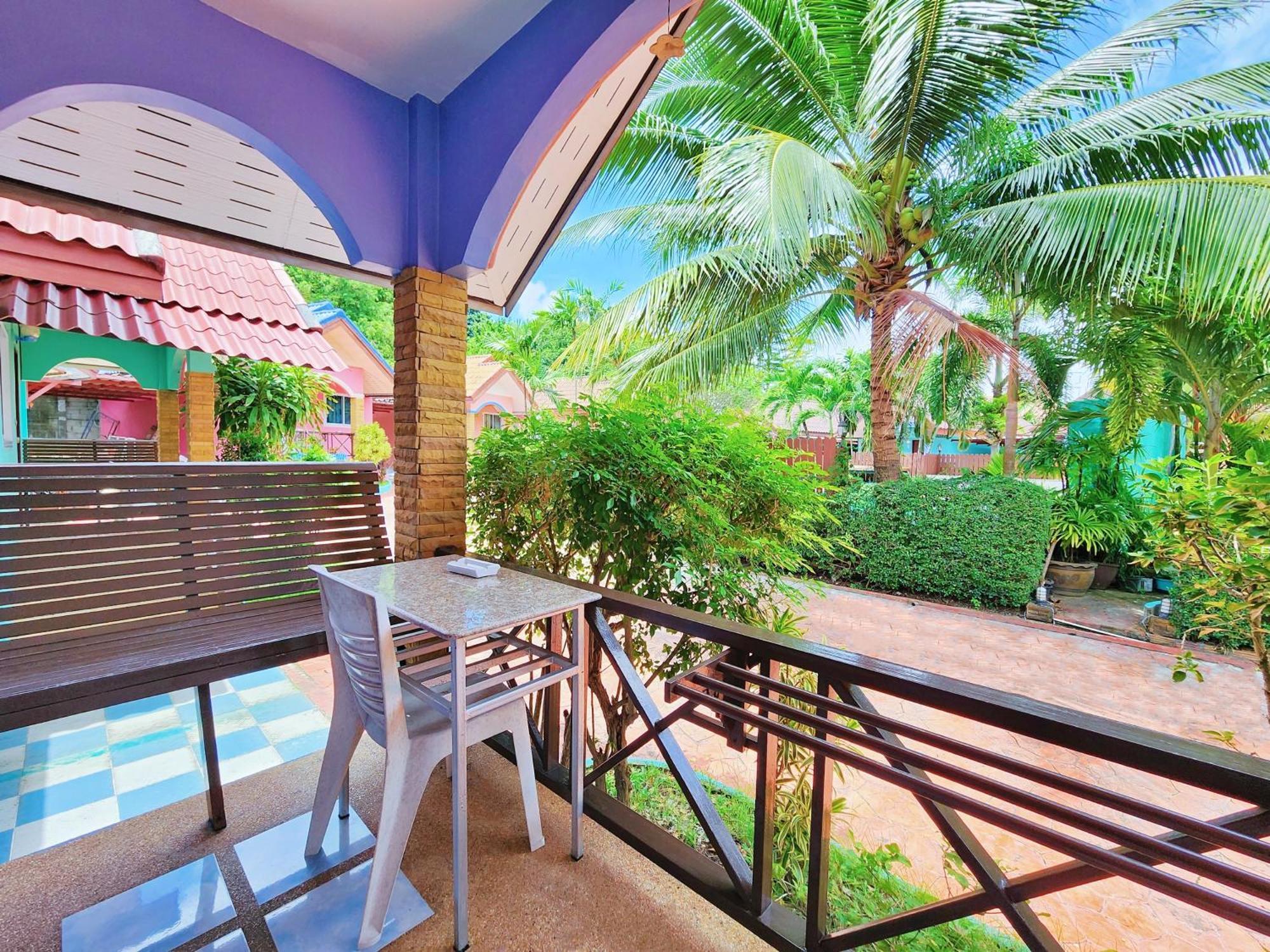 Phaithong Sotel Resort Chalong Exterior photo