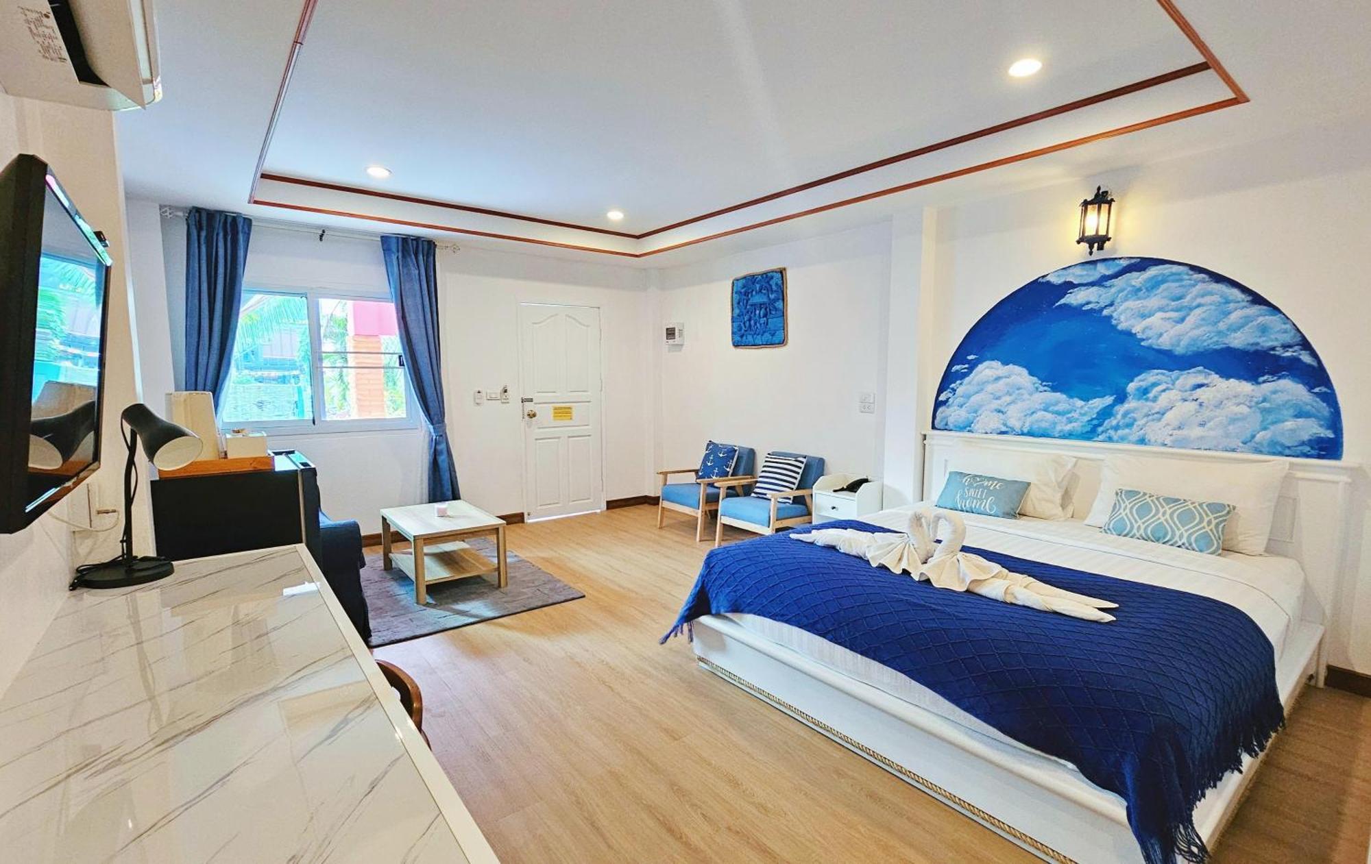 Phaithong Sotel Resort Chalong Exterior photo