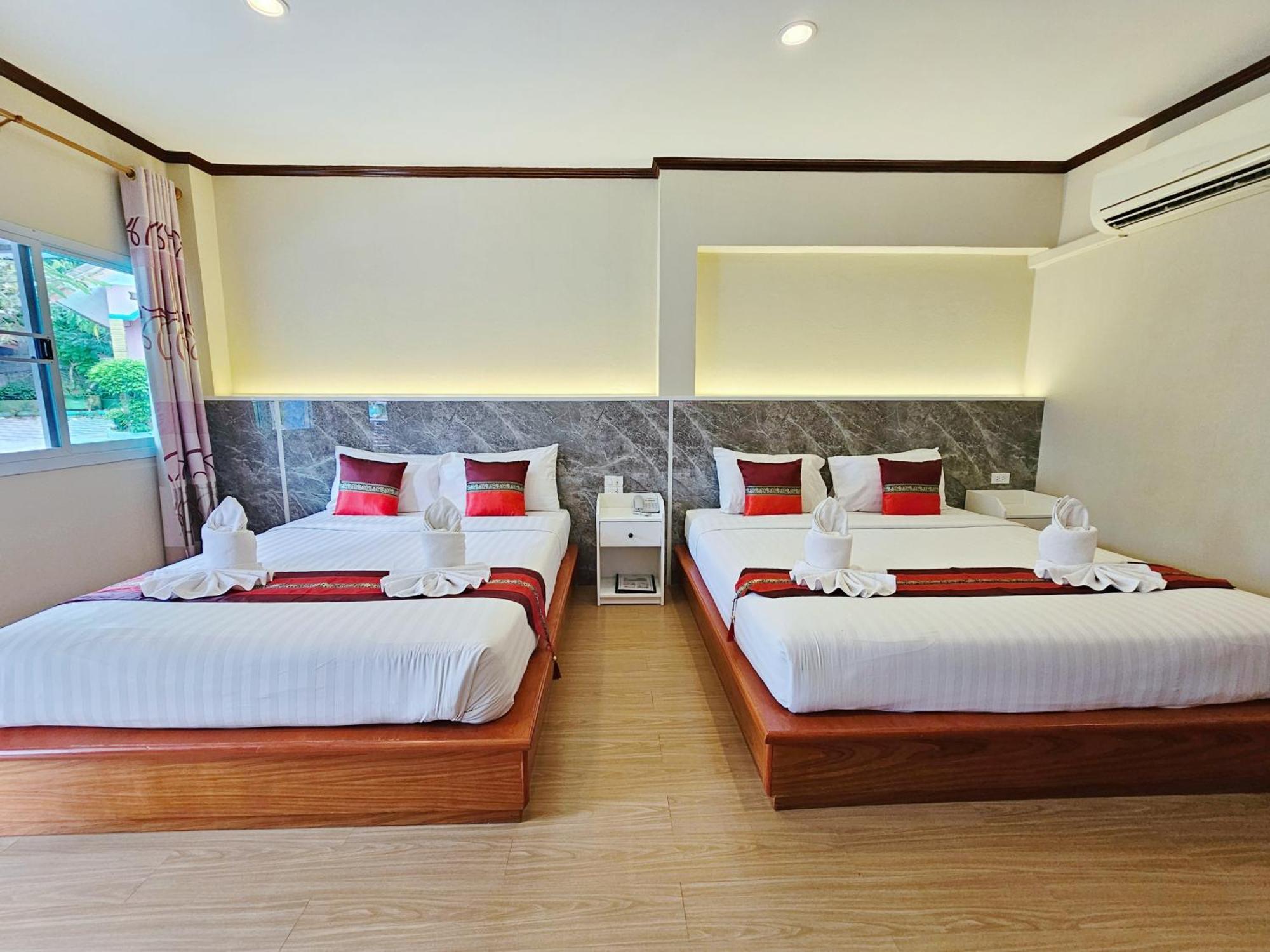 Phaithong Sotel Resort Chalong Exterior photo